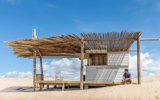 Anastasio Hotel & Beach Club