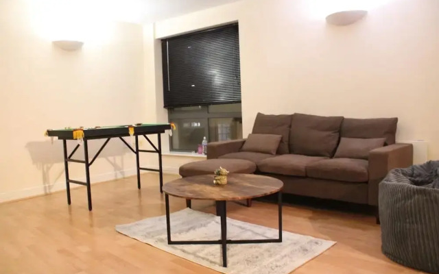 Nottingham Hill Apartment Retreat