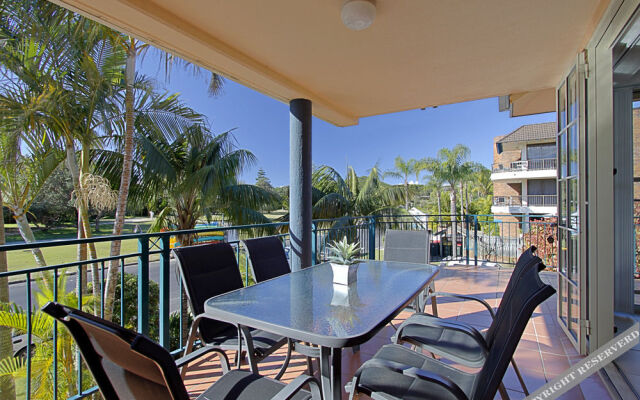 Sea Breeze Apartments