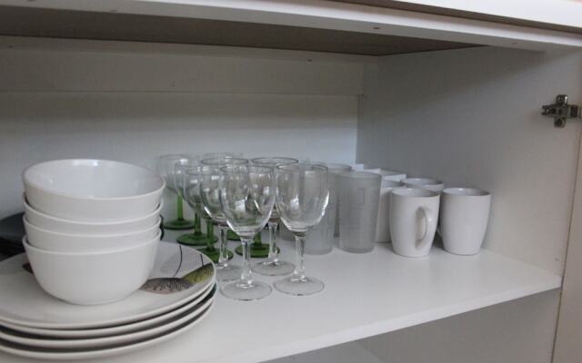 Chic & Serene 1-Bed Haven in Roodepoort