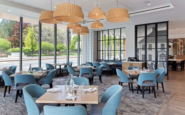 Hilton Garden Inn Boston Brookline, MA