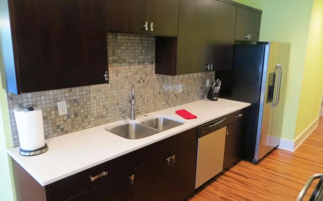 York Street Vacation Condos
