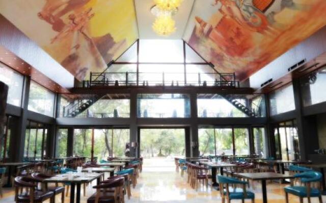 Aswadduma Hotel