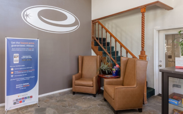 Pine Tree Chalet by RedAwning