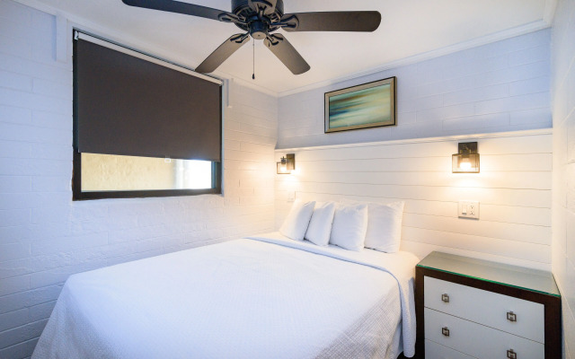 Outer Banks Motor Lodge