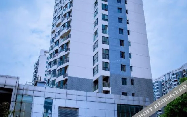 Palm Lake Serviced apartment