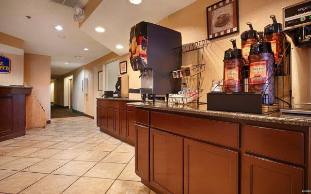 Quality Inn & Suites