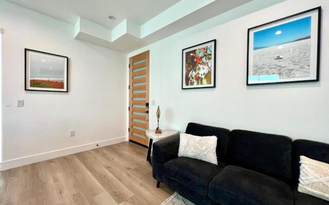 Hollywood Art Gallery House - Iconic LA Views