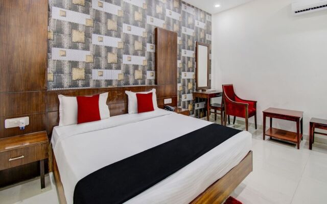 Capital O 30699 Lrc Hotel And Banquet