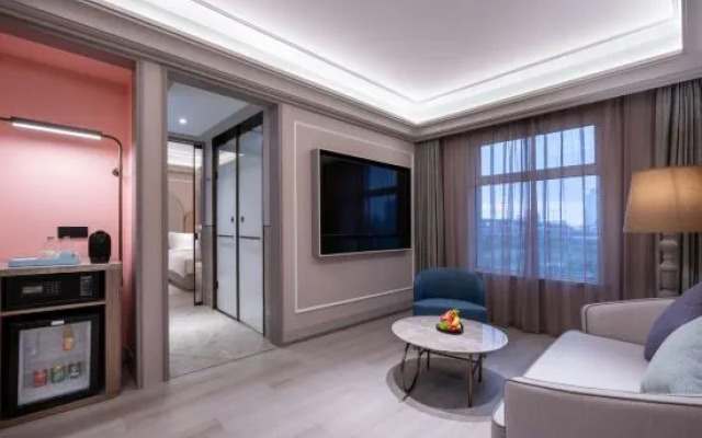 Mercure Shanghai Lingang Oriental Pearl