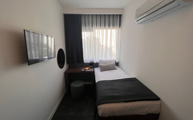 Wolf Of The City Hotel & Spa
