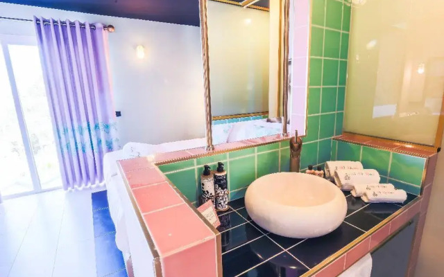 Apartamentos Wi-Ki-Woo Aparthotel