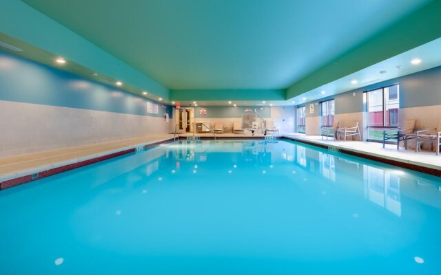 Holiday Inn Express Calhoun South by IHG