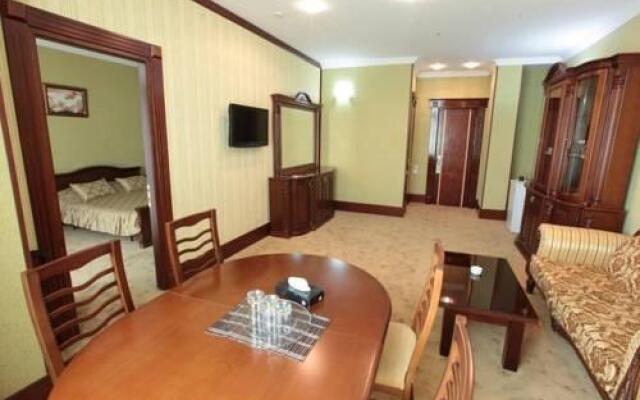 Happy Inn Hotel