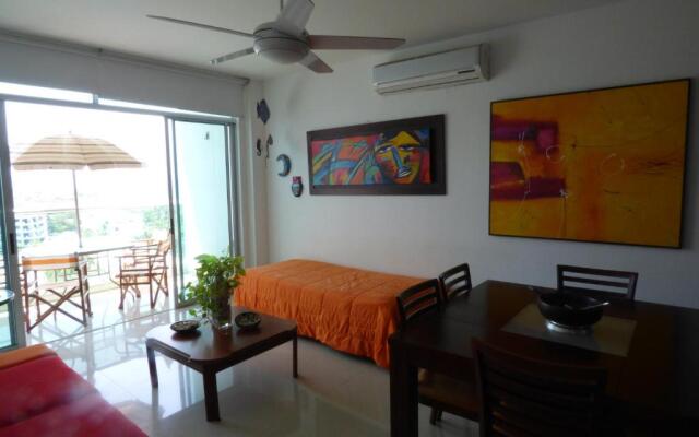 Costa Azul Suites 802