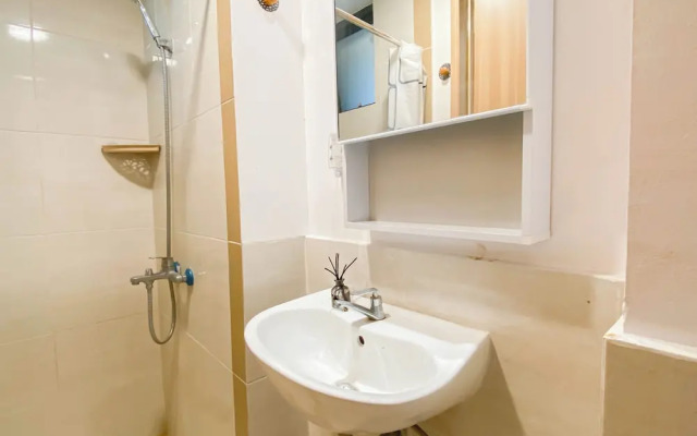 Comfy Stay 2Br At Meikarta Apartment