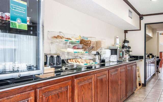 Quality Inn Savannah South