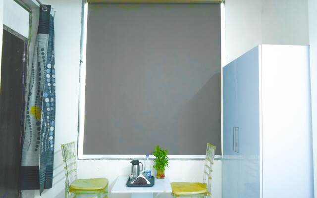 Roomshala 143 Shubham Residency Sec 70