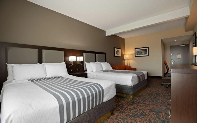 Best Western Plus Executive Inn