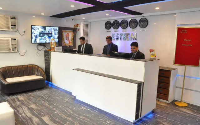 OYO Premium Merlin Homeland Mall