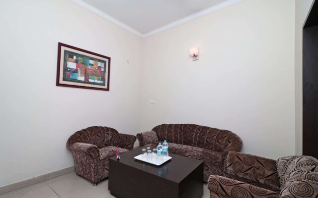 Hotel Center Point by OYO Rooms