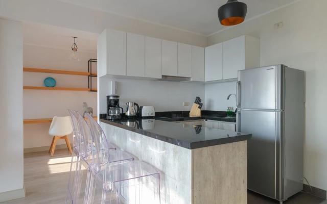 GLOBALSTAY. Stylish Stelar Apartments. Rooftop Swimming Pool
