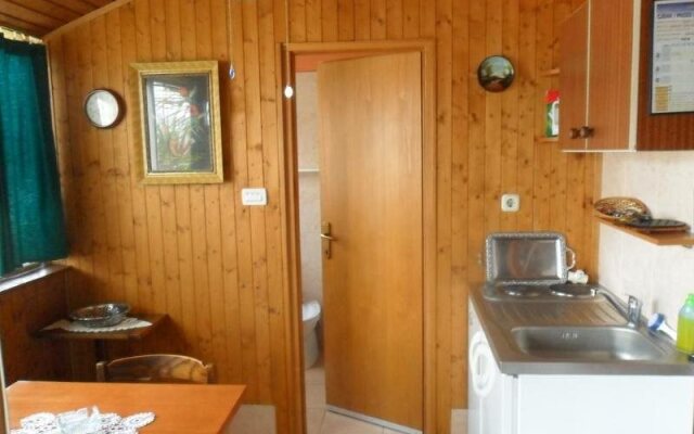 Maca Apartments