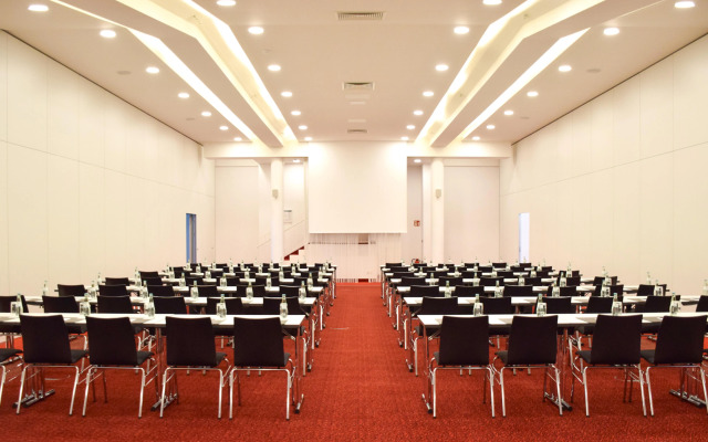 Radisson Blu Park Hotel & Conference Centre