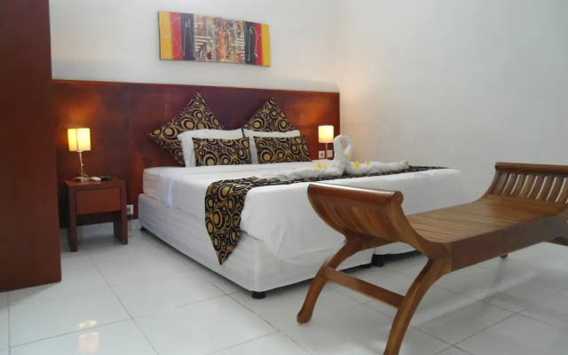 Arya Residence