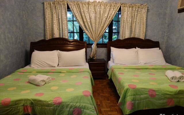 Alona Tropical Beach Resort