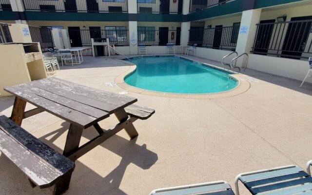 America'S Best Value Inn & Suites