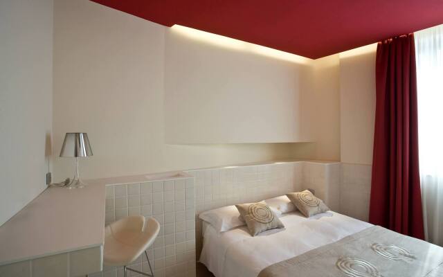 Eos Hotel