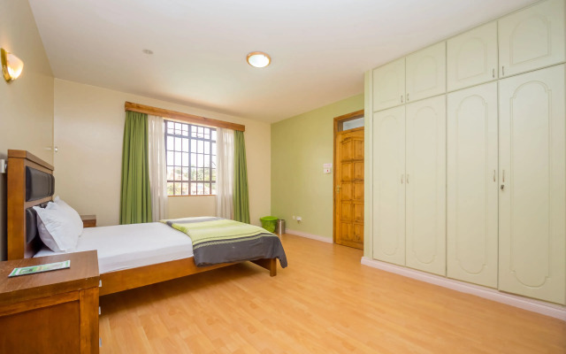 Pine Lush Residency