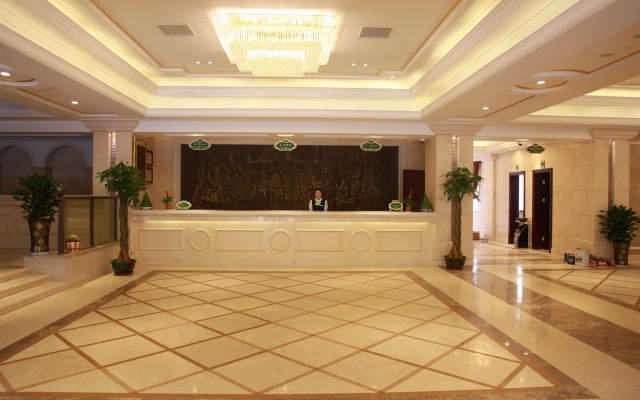 Vienna Hotels (Pudong Airport) – Lobby – Shanghai
