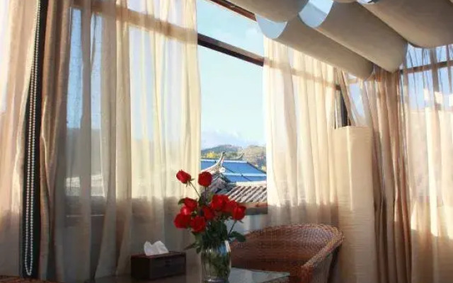 Lijiang Zhaofu Inn