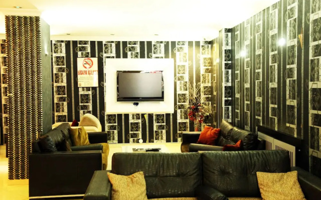 Lifeinn Hotel