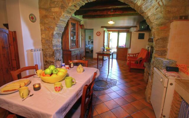 Lavish Farmhouse in Ortignano Italy with Swimming Pool