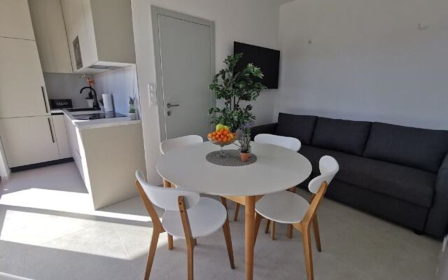 Enticing Mobile Home in Pakoštane With Swimming Pool