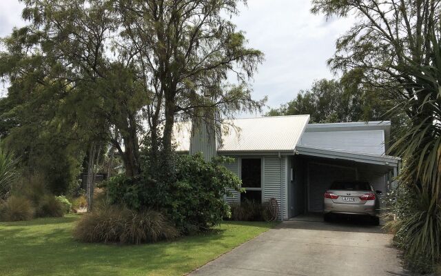 Fiordland Lakeview Motel and Apartments
