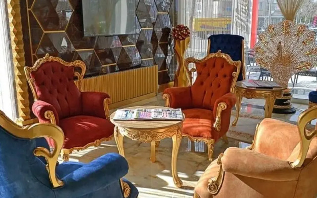 Enliva Hotel