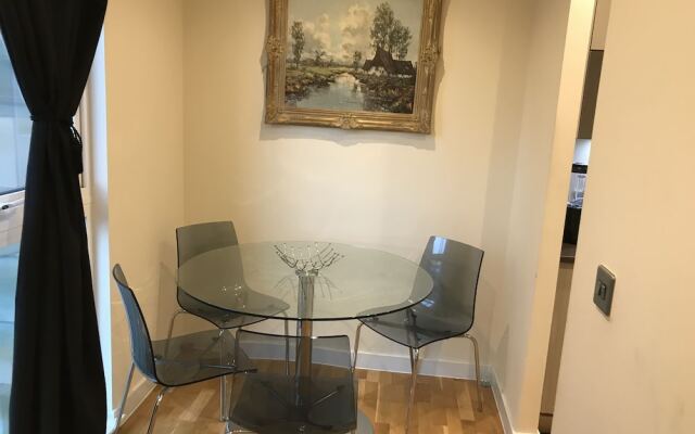 Chelmsford Service Apartment