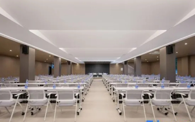 Grand Rezen Hotel Yantai – Business – Yantai
