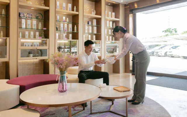 Lavande Hotel Shenzhen North Station Qinghu Subway Station Branch