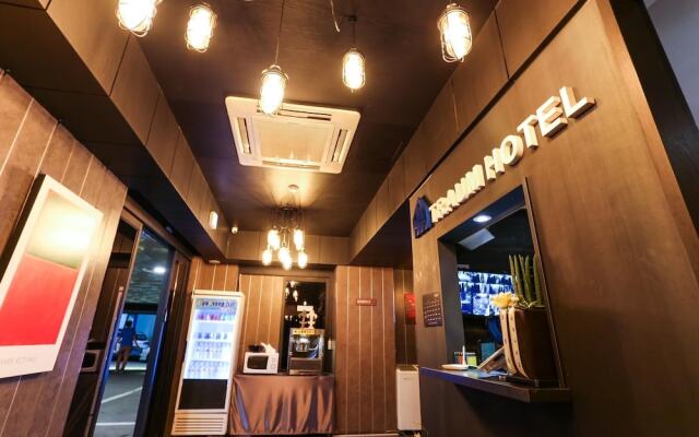 Jamsil Traum Hotel