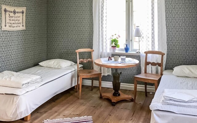 Beautiful Home in Köpingsvik With 2 Bedrooms