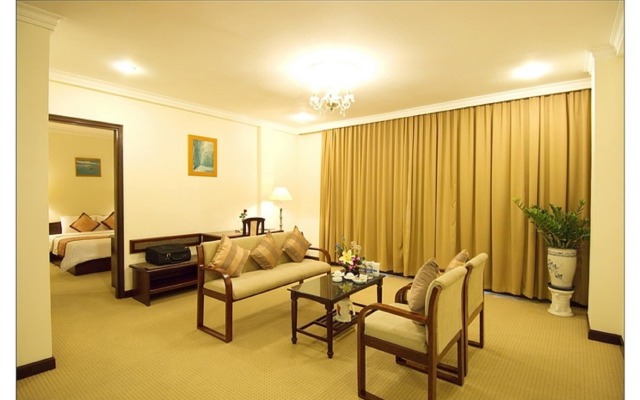 Saigontourane Hotel