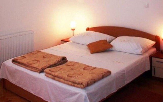 Modern Holiday Home Zadar With Veranda
