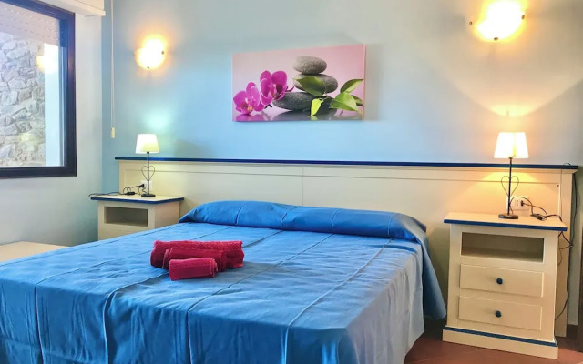 Hotel in Stintino 50 mt from the sea