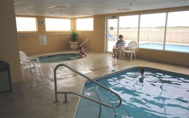 Royal Palms 1001 by RedAwning