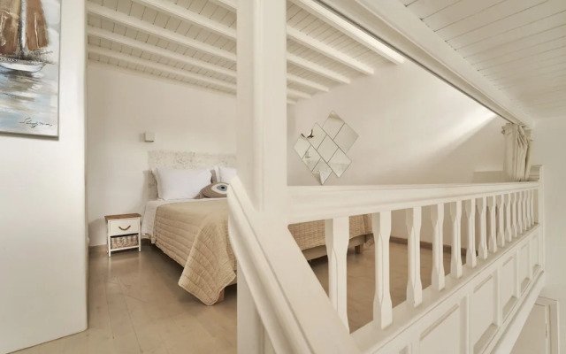 Mykonos City Maisonette